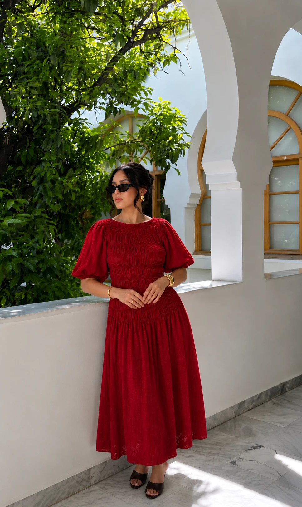 Robe smockée à manches bouffantes - Rouge — 4